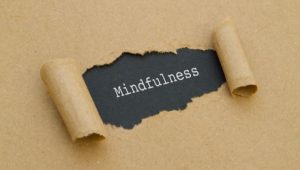 ascolto consapevole mindfulness sul lavoro organizzatamente.com